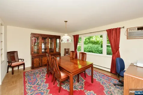 51 Charwalt Drive Hawthorne NJ 07506