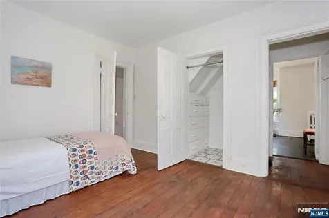 83 Grove Street Englewood NJ 07631