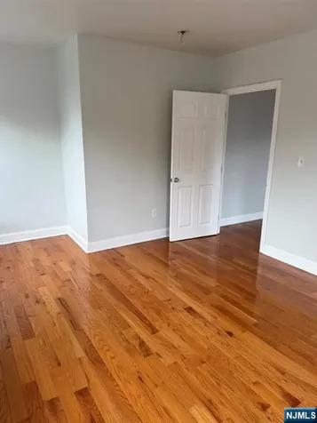 25 Pine Street Verona NJ 07044