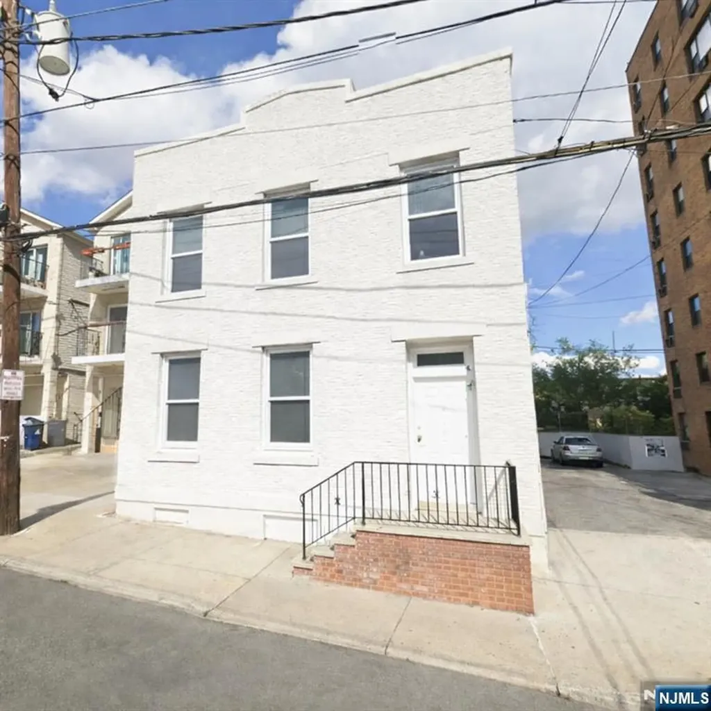 12 68th Street Guttenberg NJ 07093