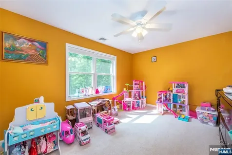 88 Mathews Avenue Riverdale Borough NJ 07457