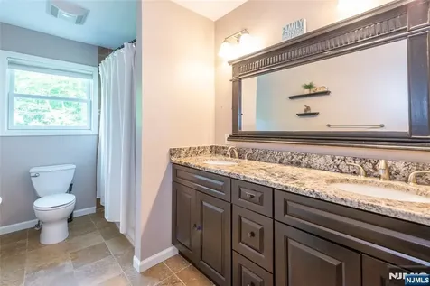 88 Mathews Avenue Riverdale Borough NJ 07457