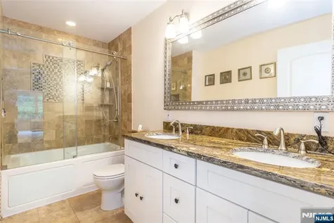88 Mathews Avenue Riverdale Borough NJ 07457