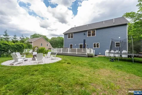 88 Mathews Avenue Riverdale Borough NJ 07457