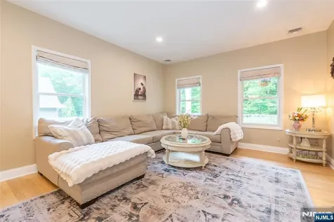 88 Mathews Avenue Riverdale Borough NJ 07457