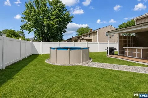 15 Robby Road Little Ferry NJ 07643