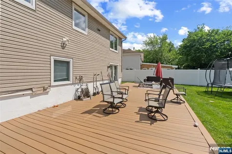 15 Robby Road Little Ferry NJ 07643