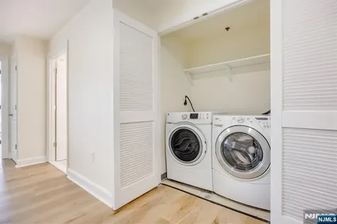 6315 City Place Edgewater NJ 07020
