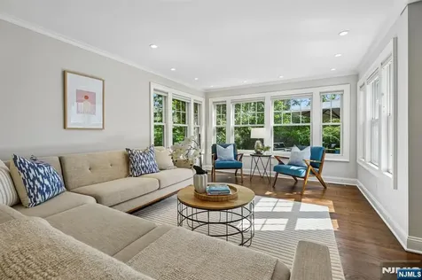 11 Mount Vernon Road Montclair NJ 07043