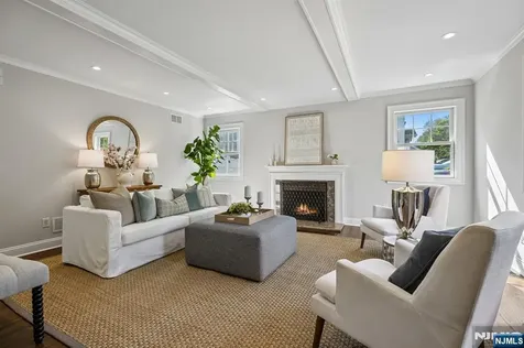 11 Mount Vernon Road Montclair NJ 07043