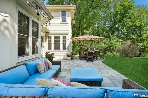 11 Mount Vernon Road Montclair NJ 07043