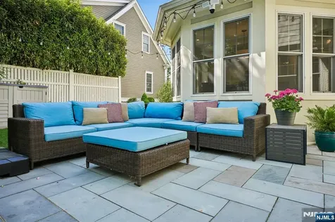 11 Mount Vernon Road Montclair NJ 07043