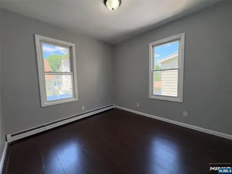 119-121 End Avenue Newark NJ 07106