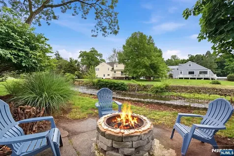 226 Mulberry Place Ridgewood NJ 07450