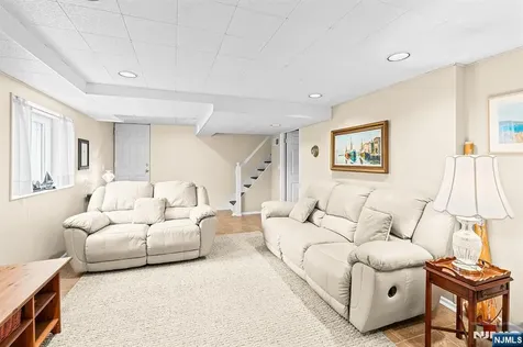 226 Mulberry Place Ridgewood NJ 07450