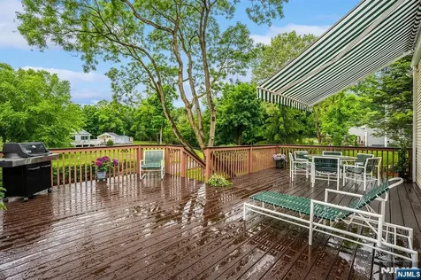 226 Mulberry Place Ridgewood NJ 07450