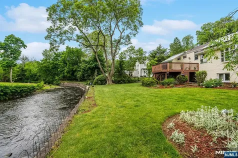 226 Mulberry Place Ridgewood NJ 07450