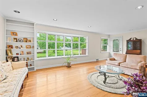 226 Mulberry Place Ridgewood NJ 07450