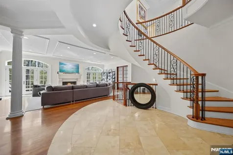 713 Bellaire Drive Demarest NJ 07627