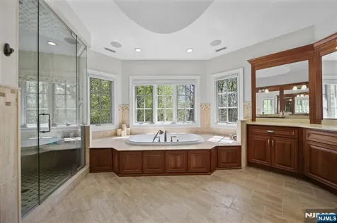 713 Bellaire Drive Demarest NJ 07627