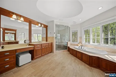 713 Bellaire Drive Demarest NJ 07627