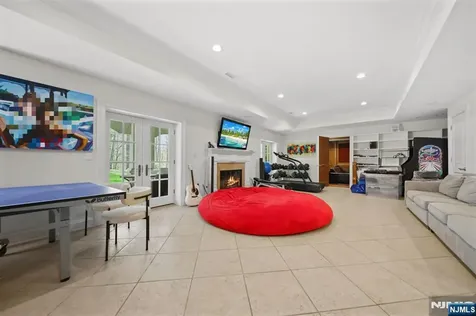 713 Bellaire Drive Demarest NJ 07627