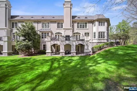 713 Bellaire Drive Demarest NJ 07627
