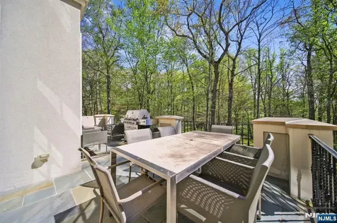 713 Bellaire Drive Demarest NJ 07627