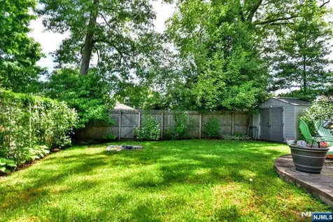 90 Grove Street Waldwick NJ 07463