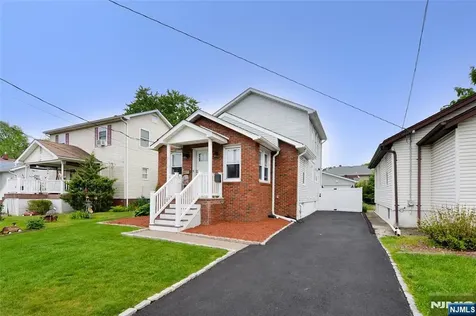 25-14 Berdan Avenue Fair Lawn NJ 07410