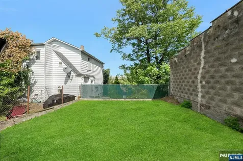 999 25th Street Paterson NJ 07513