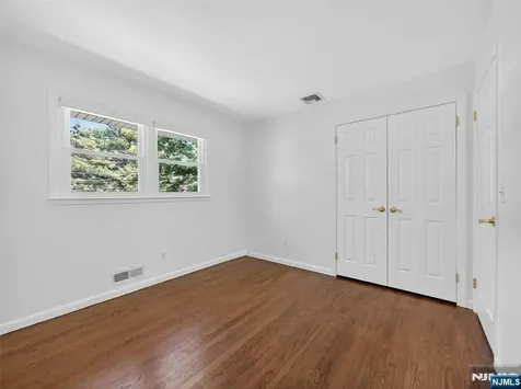 7 Willow Brook Road Hillsdale NJ 07642