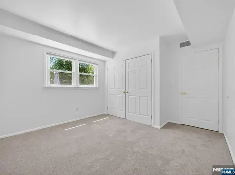 7 Willow Brook Road Hillsdale NJ 07642