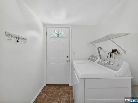 7 Willow Brook Road Hillsdale NJ 07642