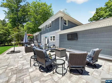 7 Willow Brook Road Hillsdale NJ 07642