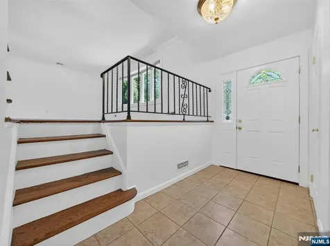 7 Willow Brook Road Hillsdale NJ 07642