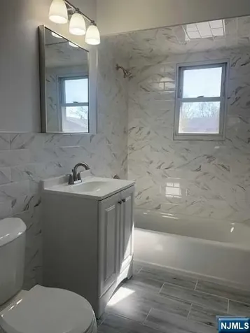 431 Grand Avenue Leonia NJ 07605