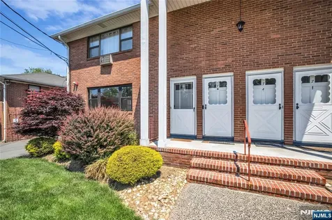 7 Colonial Drive Little Falls NJ 07424