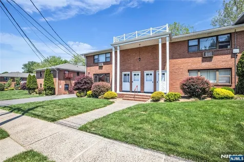 7 Colonial Drive Little Falls NJ 07424