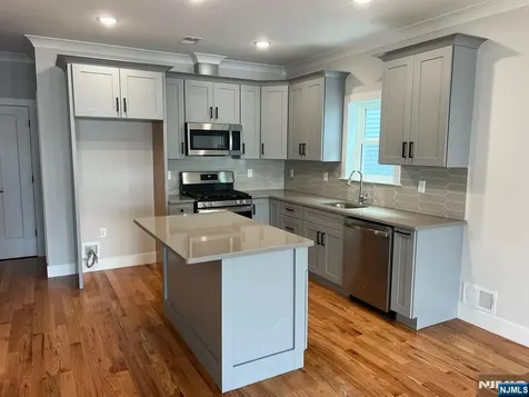 1060 Magnolia Avenue Elizabeth NJ 07201