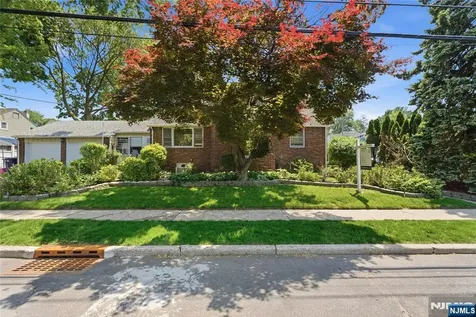 34 Rowland Avenue Hackensack NJ 07601