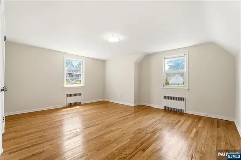 34 Rowland Avenue Hackensack NJ 07601