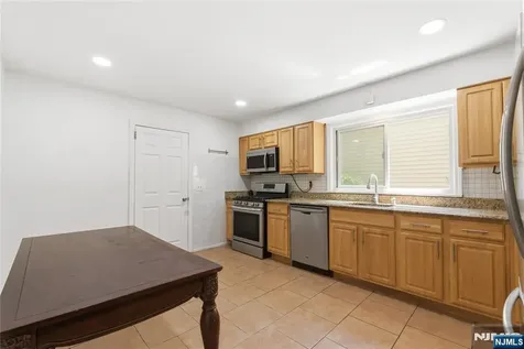 34 Rowland Avenue Hackensack NJ 07601