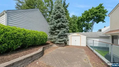 45 W Oldis Street Rochelle Park NJ 07662