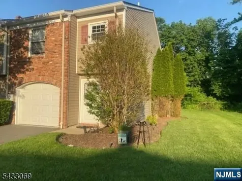 33 Dena Drive Wanaque NJ 07465