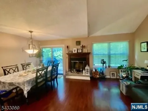 33 Dena Drive Wanaque NJ 07465