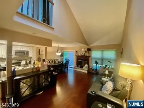 33 Dena Drive Wanaque NJ 07465
