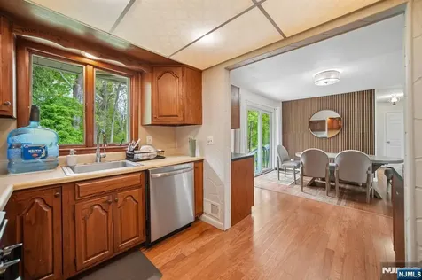 1227 Ringwood Avenue Pompton Lakes NJ 07442
