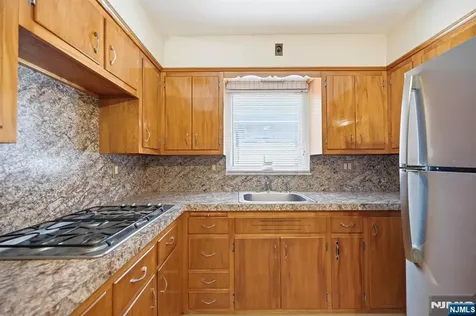 458 Stillwell Avenue Fort Lee NJ 07024