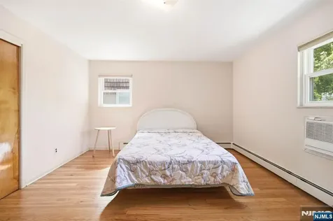 458 Stillwell Avenue Fort Lee NJ 07024